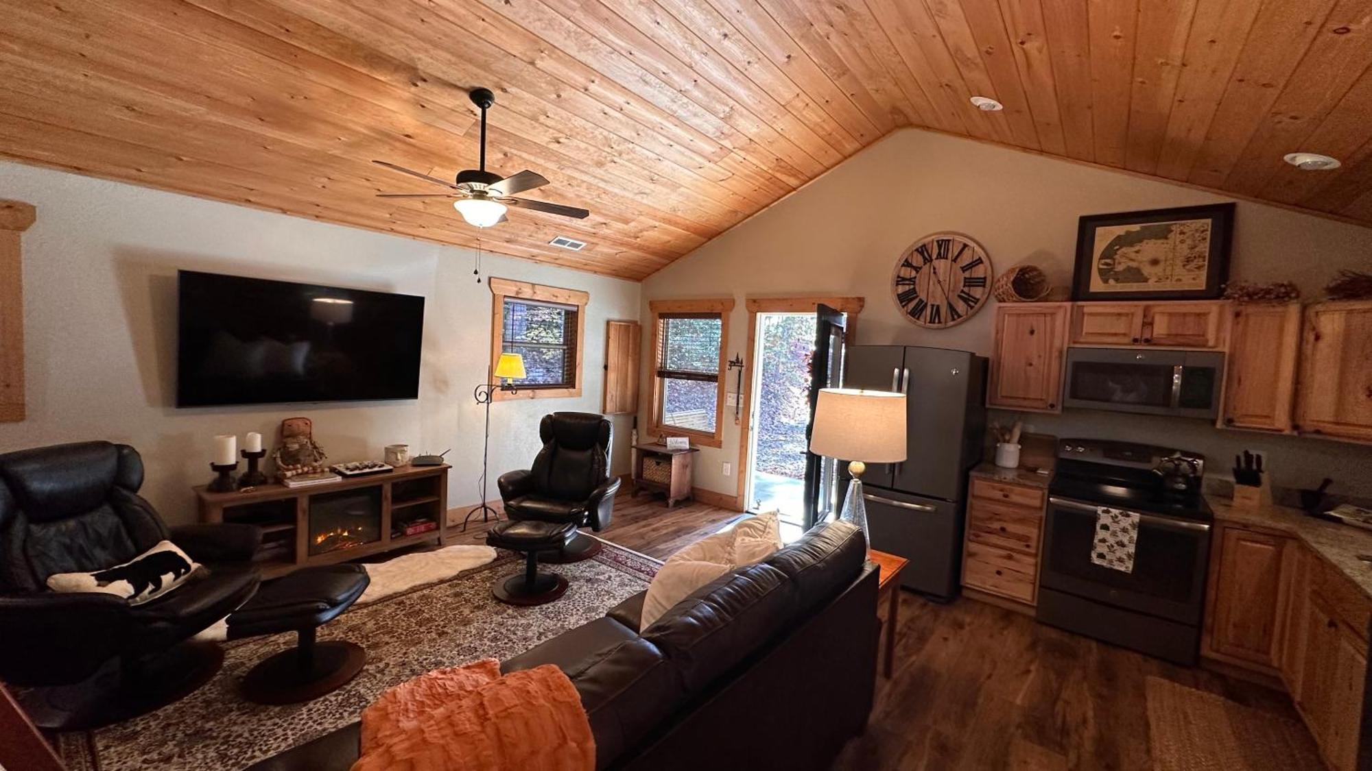 Appalachian Mountain Cabin-Updated-Private-Rafting On Ocoee River-Hiking-Waterfalls-Wifi-Pets Ok เมอร์ฟี ภายนอก รูปภาพ