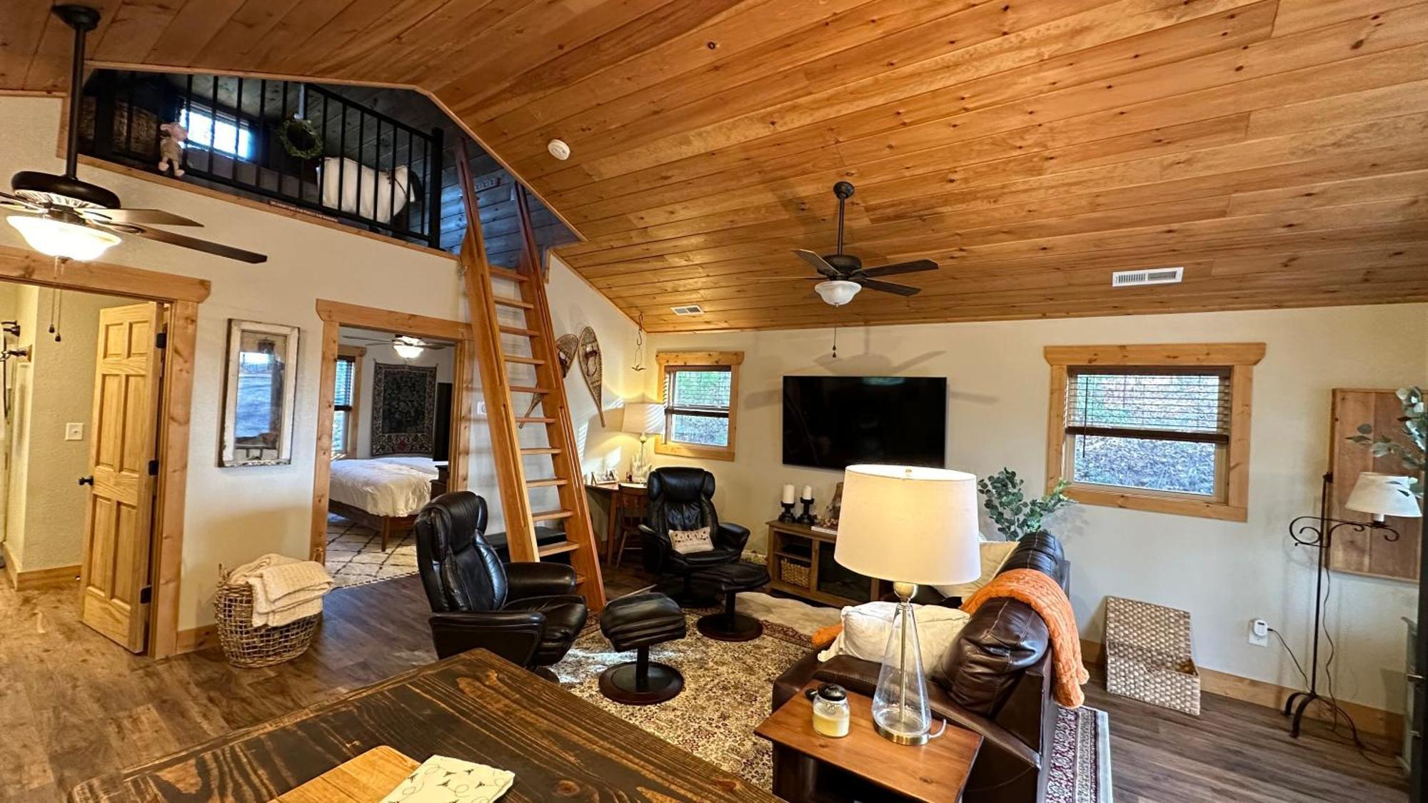 Appalachian Mountain Cabin-Updated-Private-Rafting On Ocoee River-Hiking-Waterfalls-Wifi-Pets Ok เมอร์ฟี ภายนอก รูปภาพ
